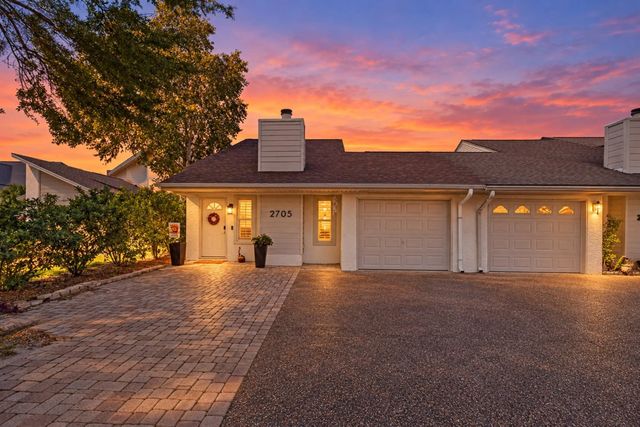 Photo of Listing #1012536