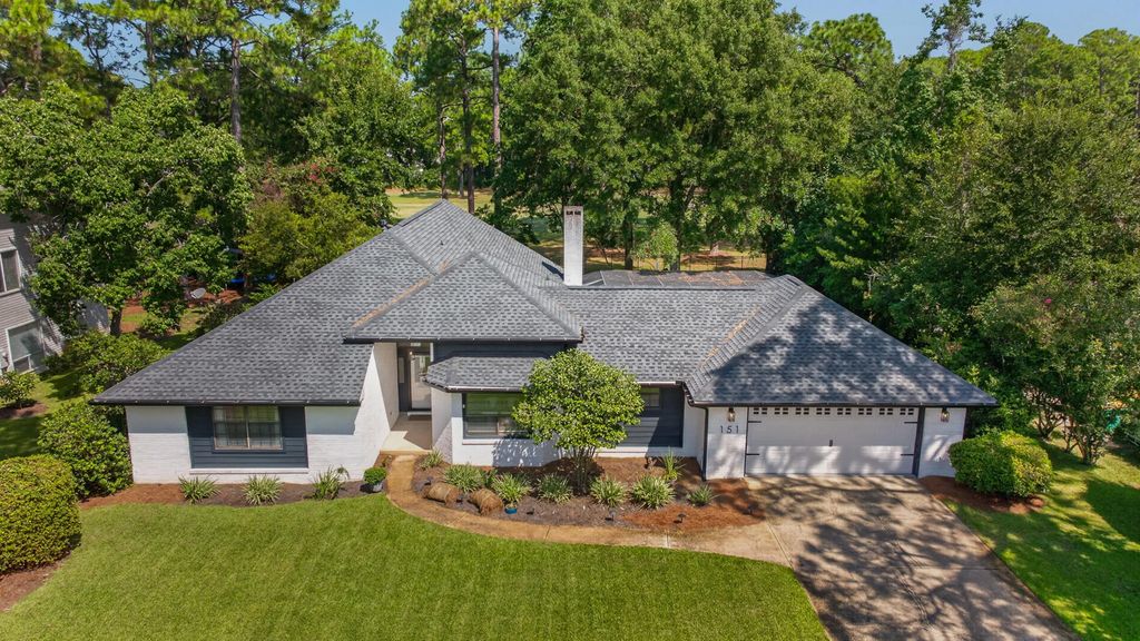 151 Baywind Drive, Niceville