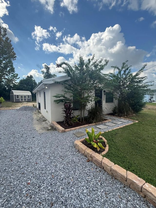 Photo of Listing #1013682
