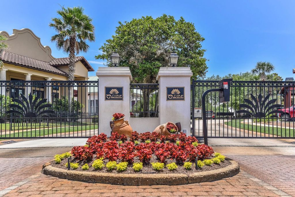 100 Rue Martine, Miramar Beach