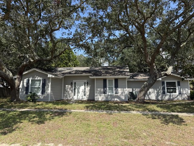 Photo of Listing #1012706