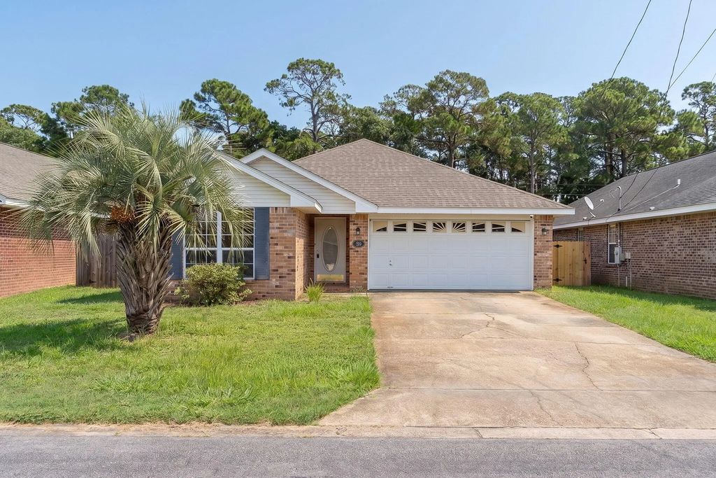 434 Pristine Water Lane, Mary Esther