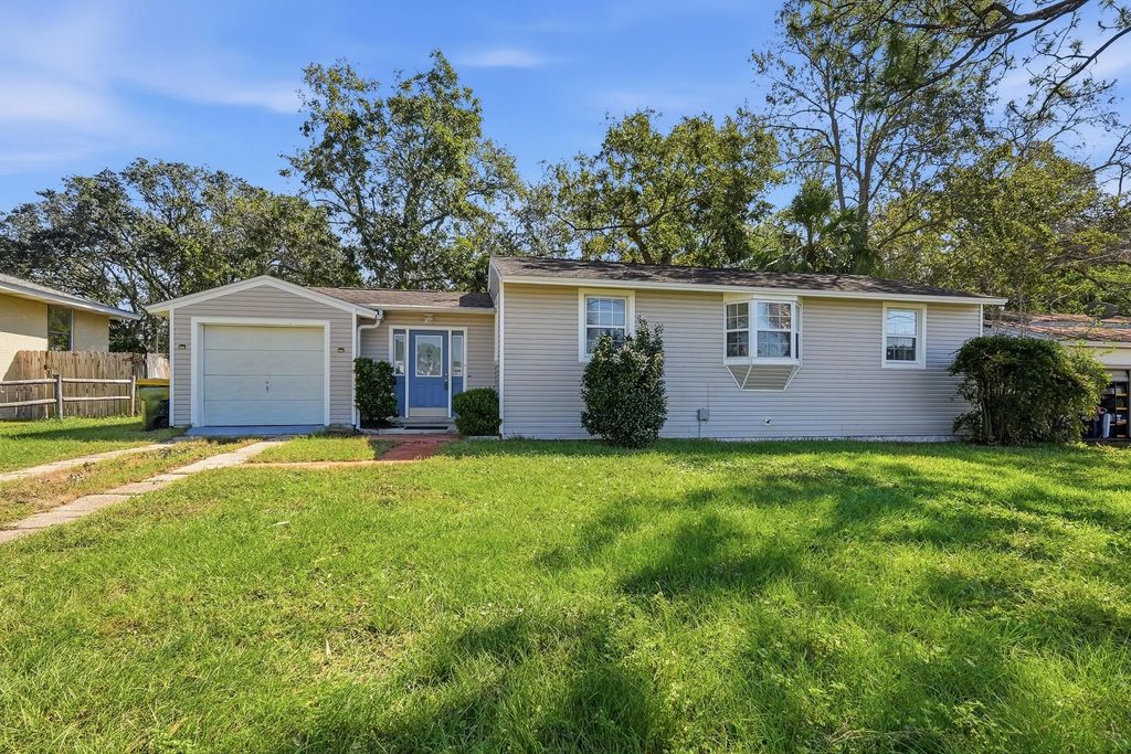 217 Ne Highway Avenue, Fort Walton Beach