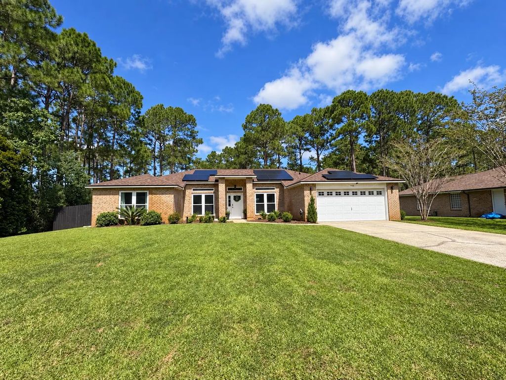 7534 Duval Street, Navarre
