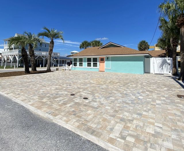 Photo of Listing #1013723