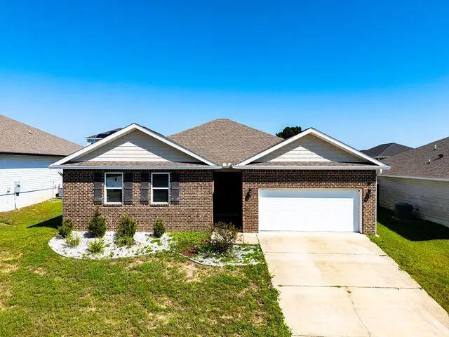 Photo of Listing #1012878