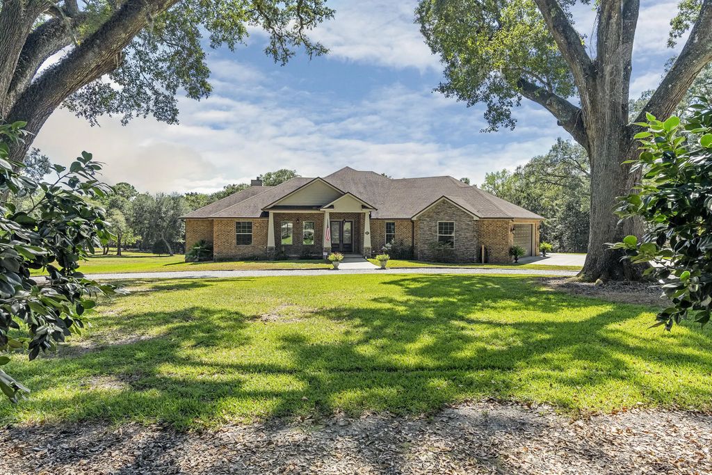 5968 W Co Hwy 147, Laurel Hill