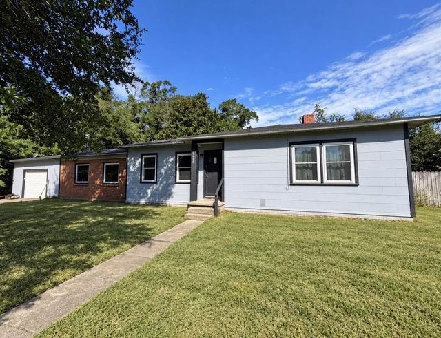 Photo of Listing #1013037