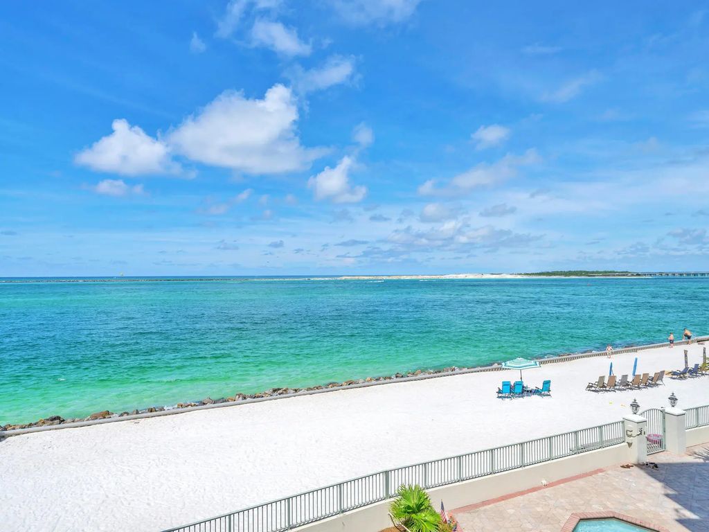 514 Gulf Shore Drive Unit 102, Destin