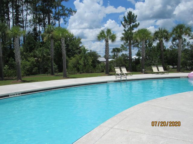 Photo of Listing #1012972