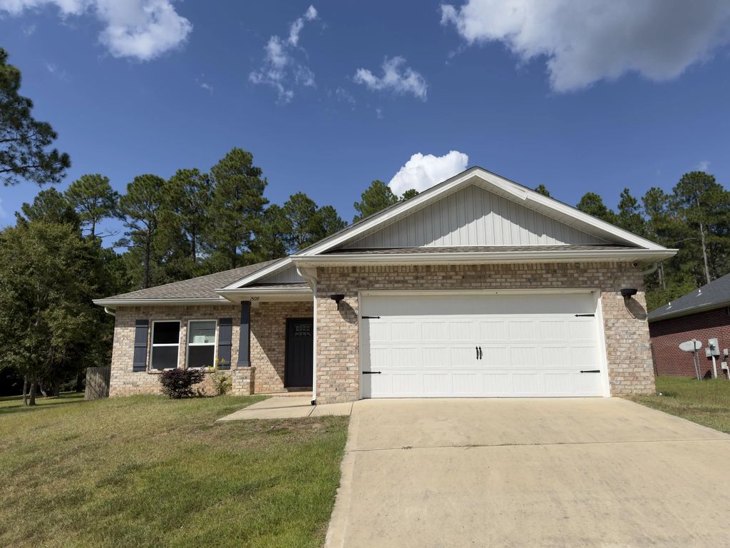 1509 Long Needle Court, Baker
