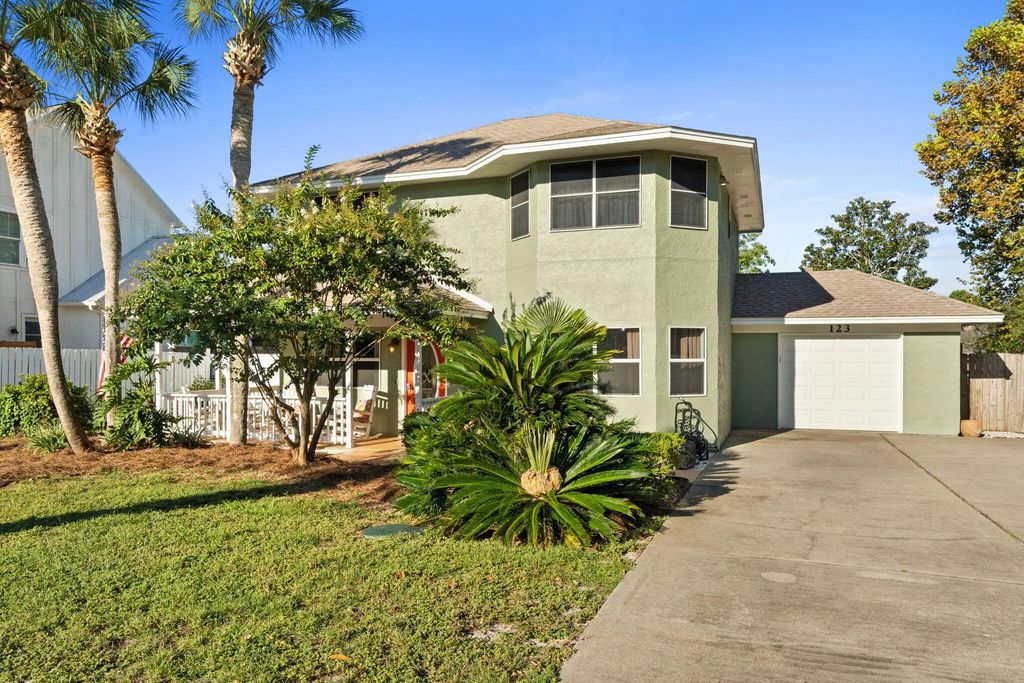 123 Serenade Lane, Panama City Beach