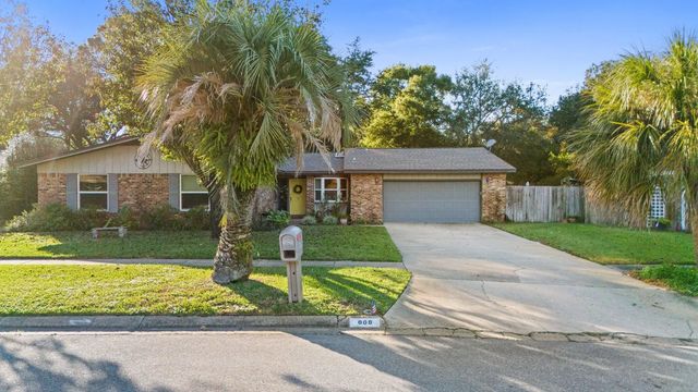 609 Kensington Court, Fort Walton Beach
