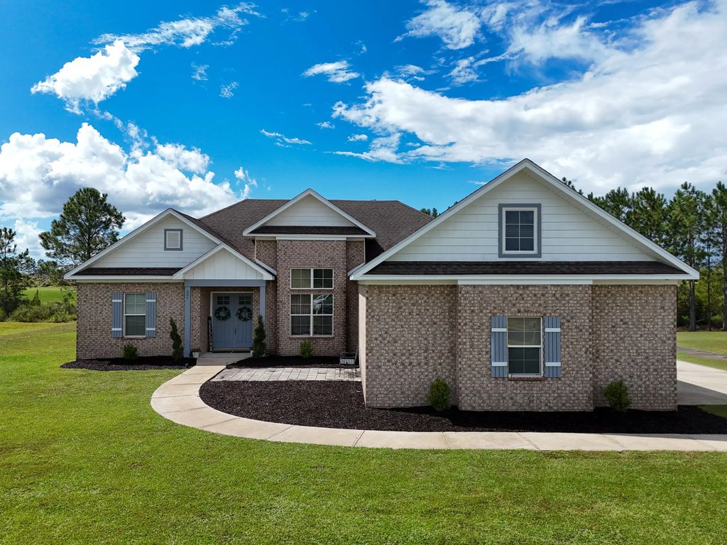 331 Brushed Dunes Circle, Freeport