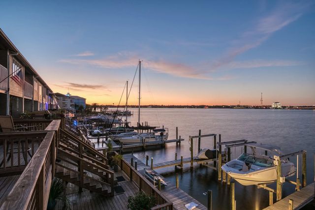 Photo of Listing #1013245