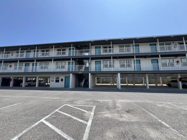 Photo of Listing #1013263
