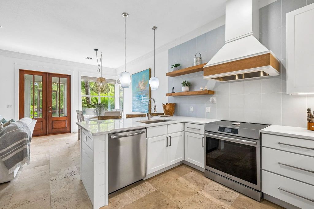 8603 Magnolia Bay Lane, Miramar Beach