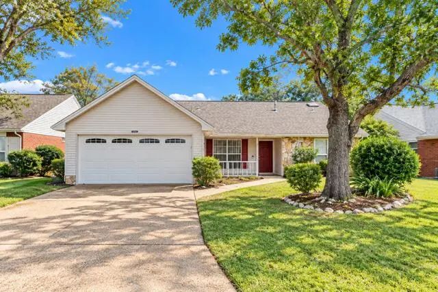 Photo of Listing #1013482