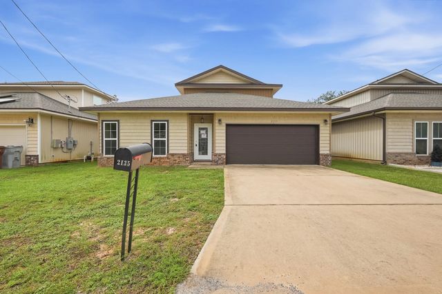 Photo of Listing #1013618