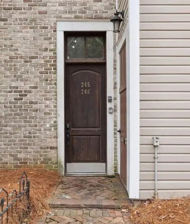 Photo of Listing #1013533