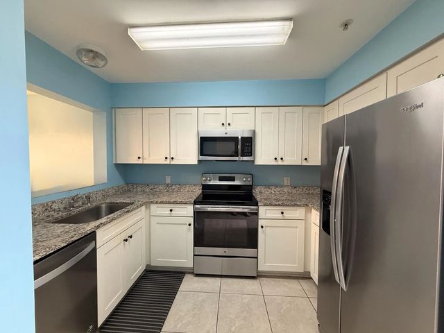 Photo of Listing #1013569