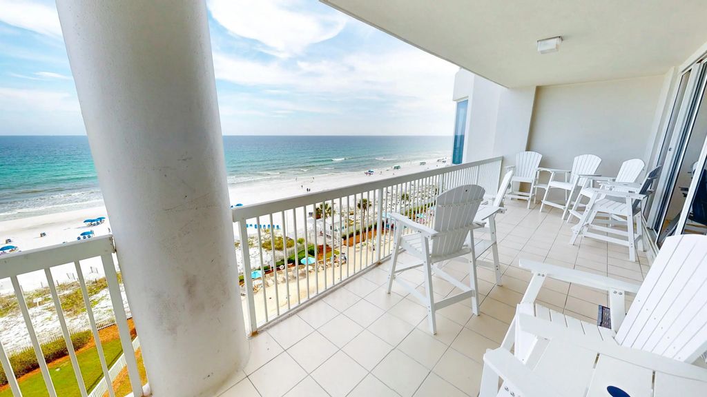 1050 E Highway 98 704e, Destin