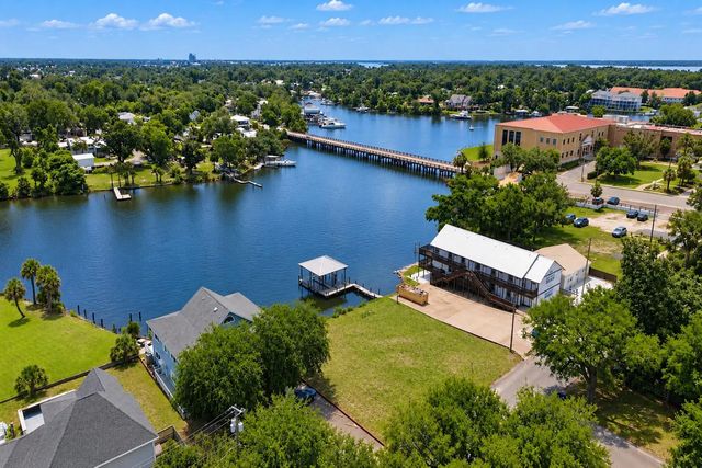 Photo of Listing #1013721