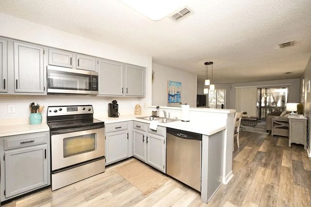 Photo of Listing #1013747