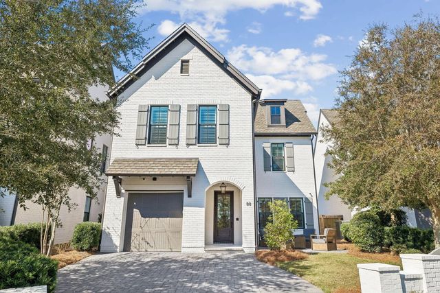 Photo of Listing #1013888
