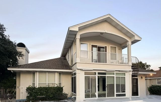 Photo of Listing #1013913