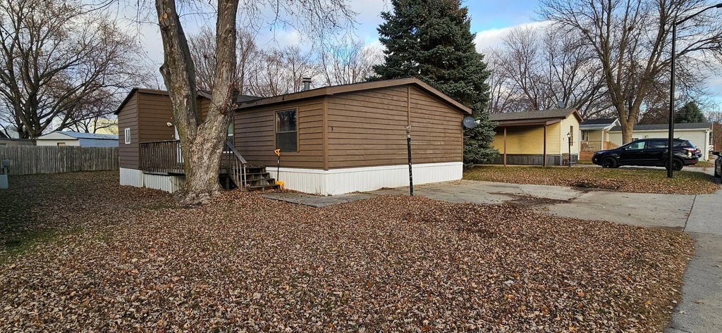 410 Medary Avenue S #9, Brookings