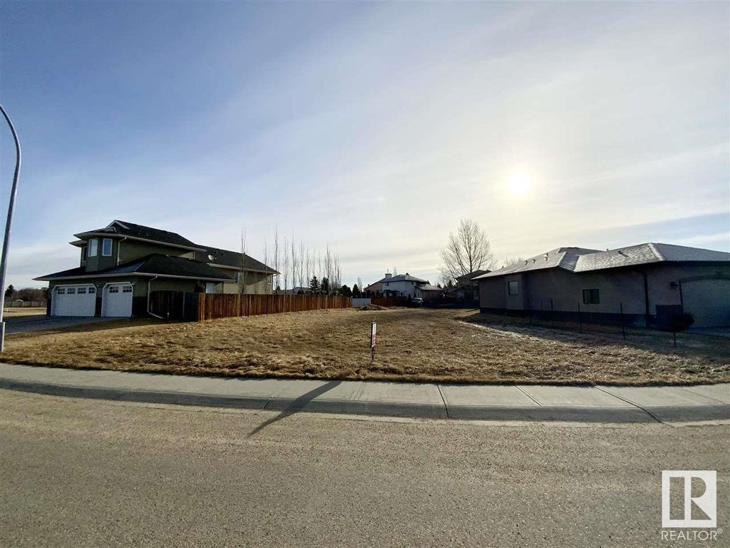 136 Northbend Drive, Wetaskiwin Property Listing MLS® E4384846