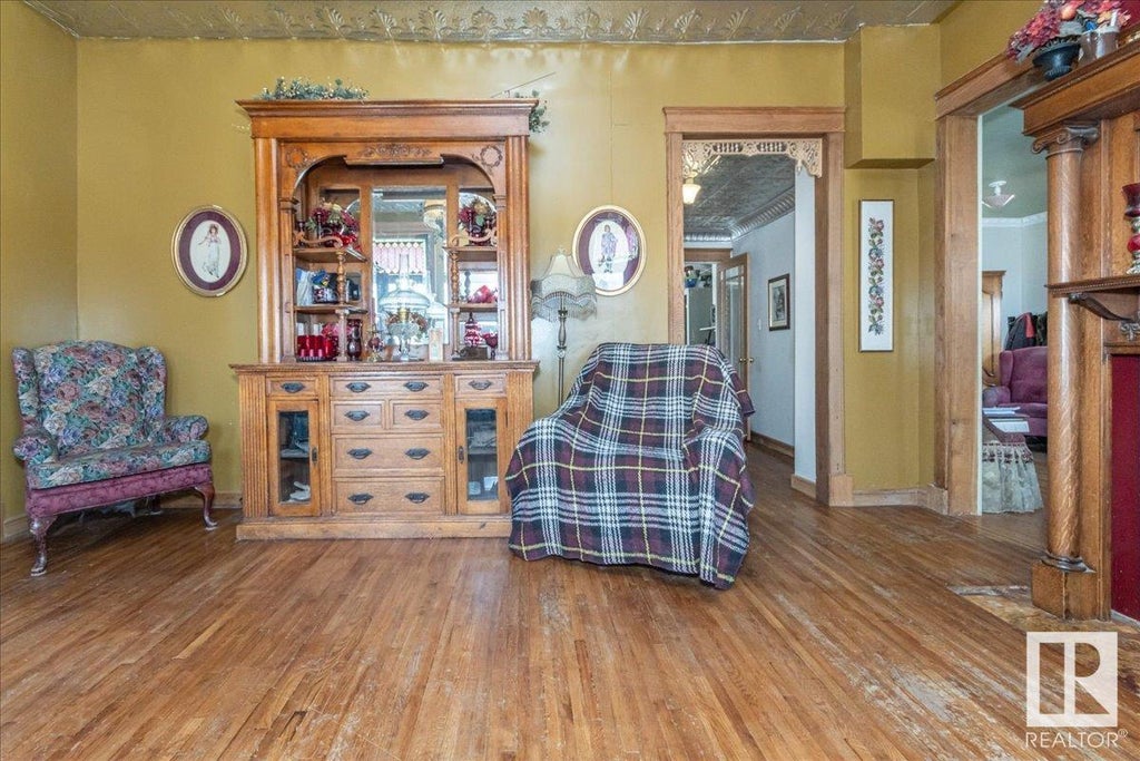 4518 51 Avenue, Leduc Property Listing MLS® E4385480