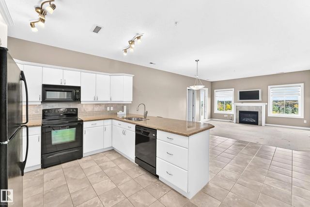 436 160 Magrath Road Nw, Edmonton