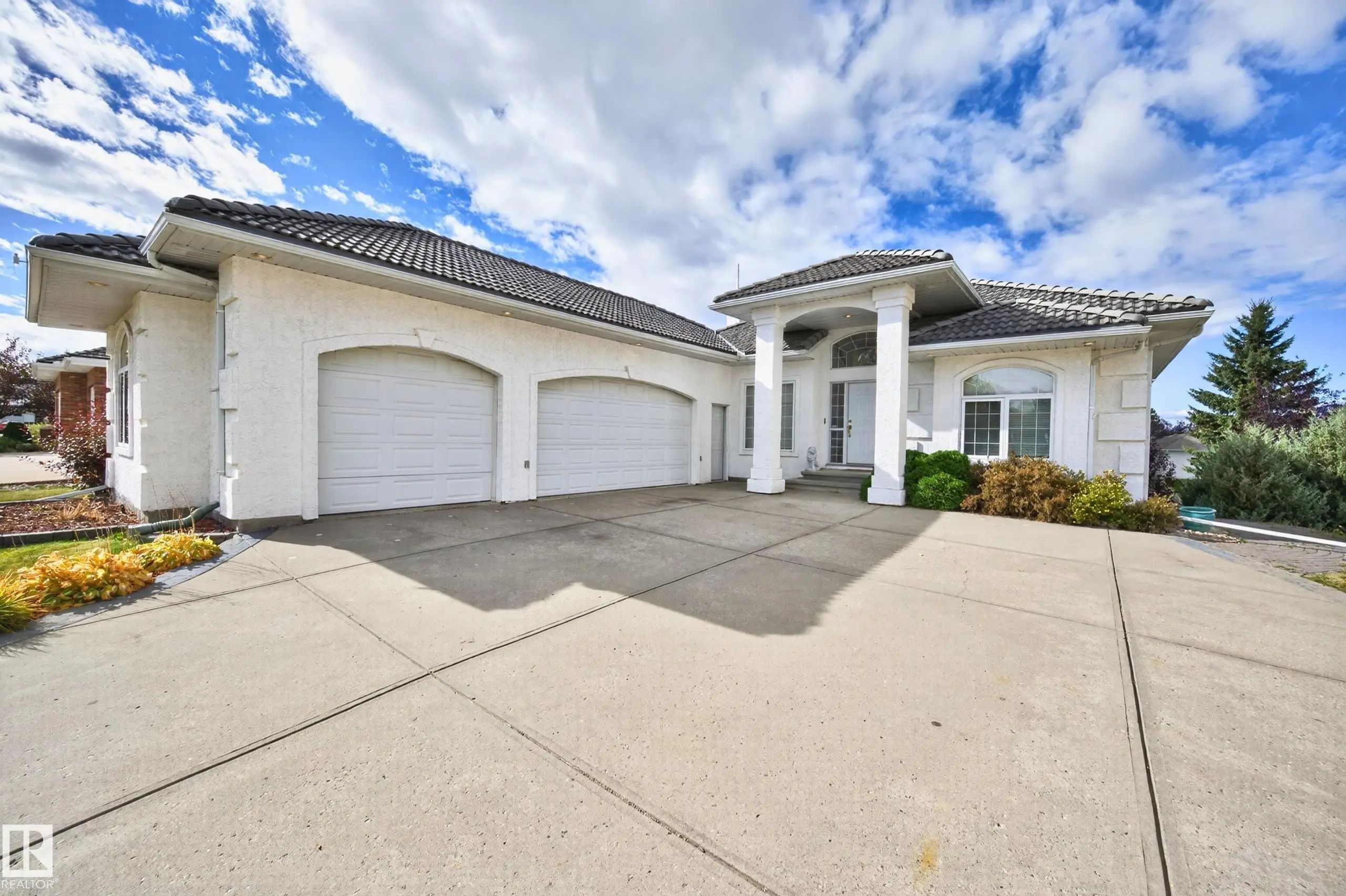 Rural Strathcona County Home for Sale: Rural Listing in Fountain Creek Estates