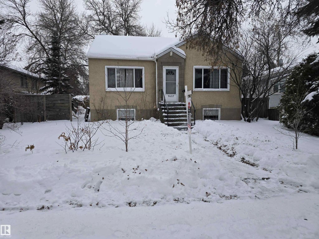 9607 72 Avenue, Edmonton