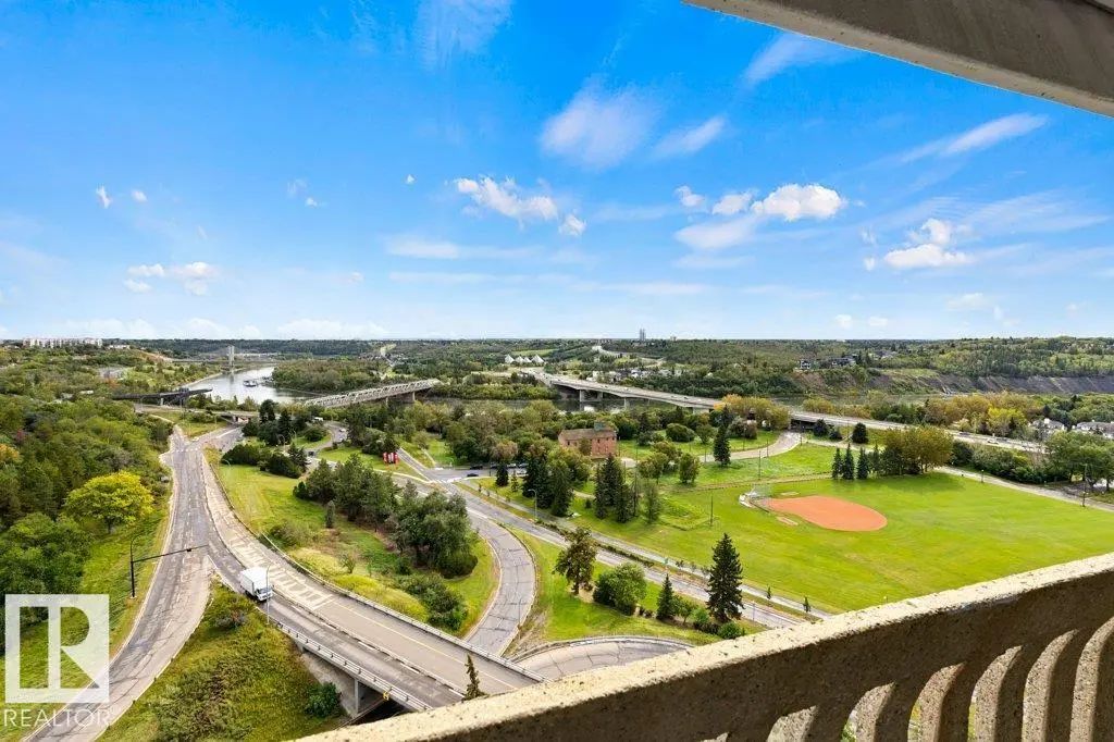 1702 9918 101 Street, Edmonton