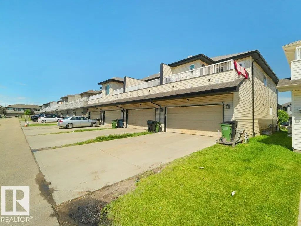 1419 27 Av Avenue, Edmonton