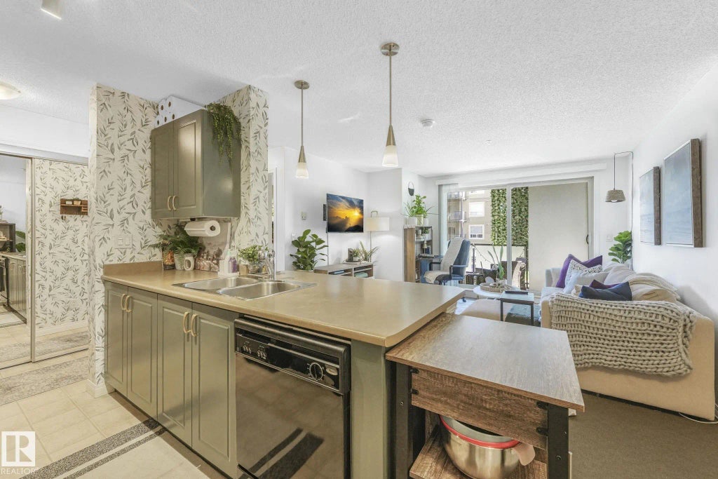 206 13908 136 Street, Edmonton