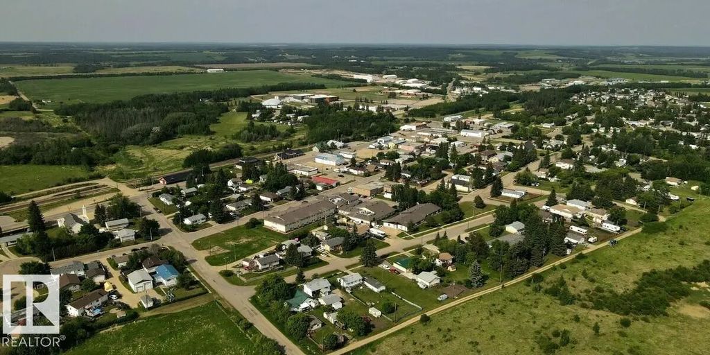 5415 Lsa Trail, Rural Lac Ste. Anne County