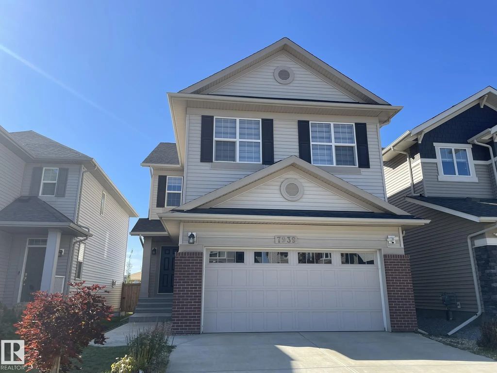7939 Erasmus Crescent, Edmonton