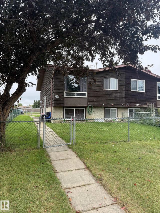 4611 52 Avenue, Stony Plain