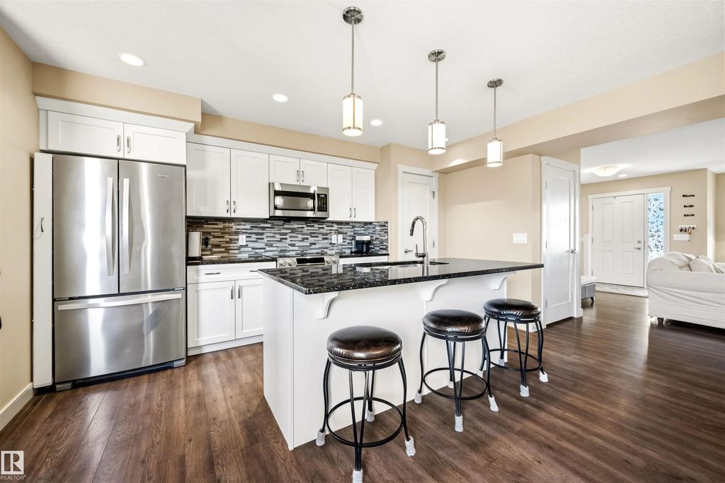 4478 Annett Common, Edmonton