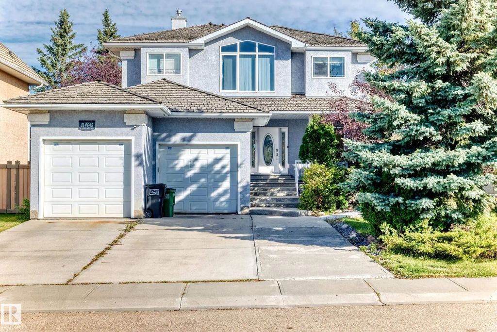 566 Butterworth Way, Edmonton