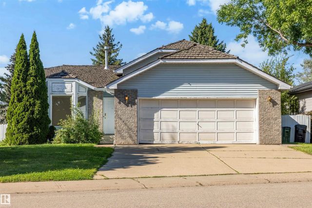 4 Blue Quill Crescent Nw, Edmonton