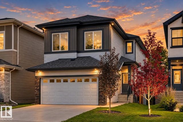 662 Astoria Way, Devon