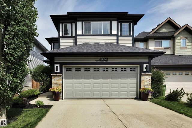 4029 Alexander Way Sw, Edmonton
