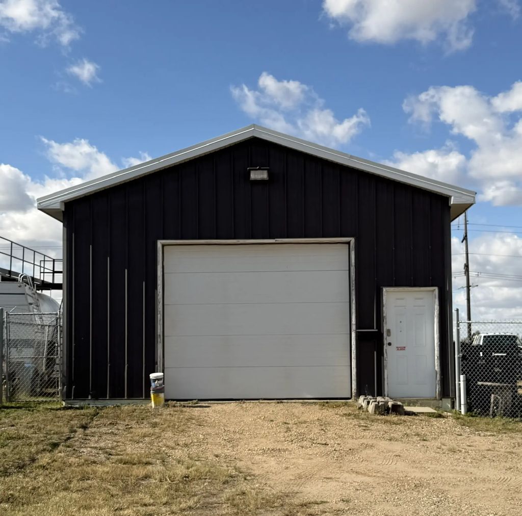 88 Ave, Fort Saskatchewan