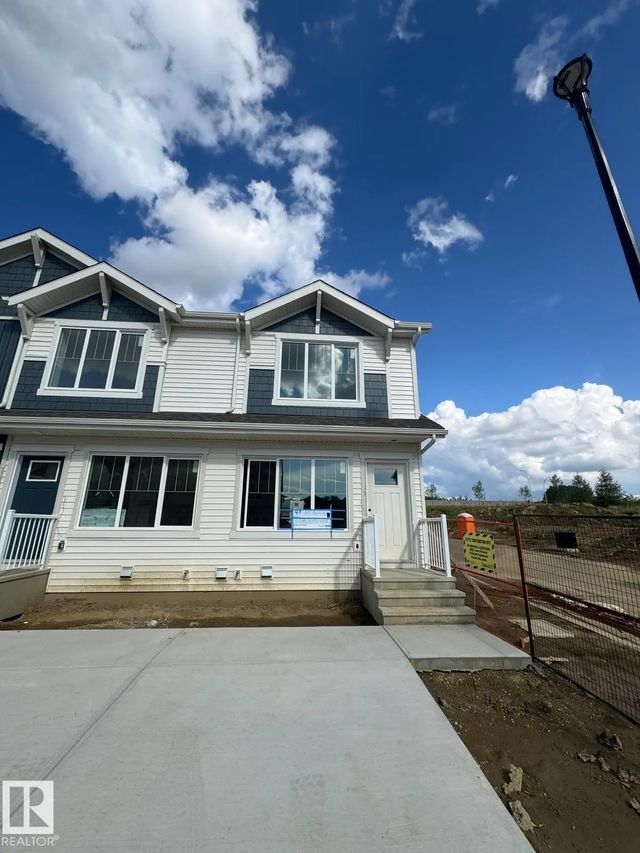 3 18640 18 Avenue Nw, Edmonton