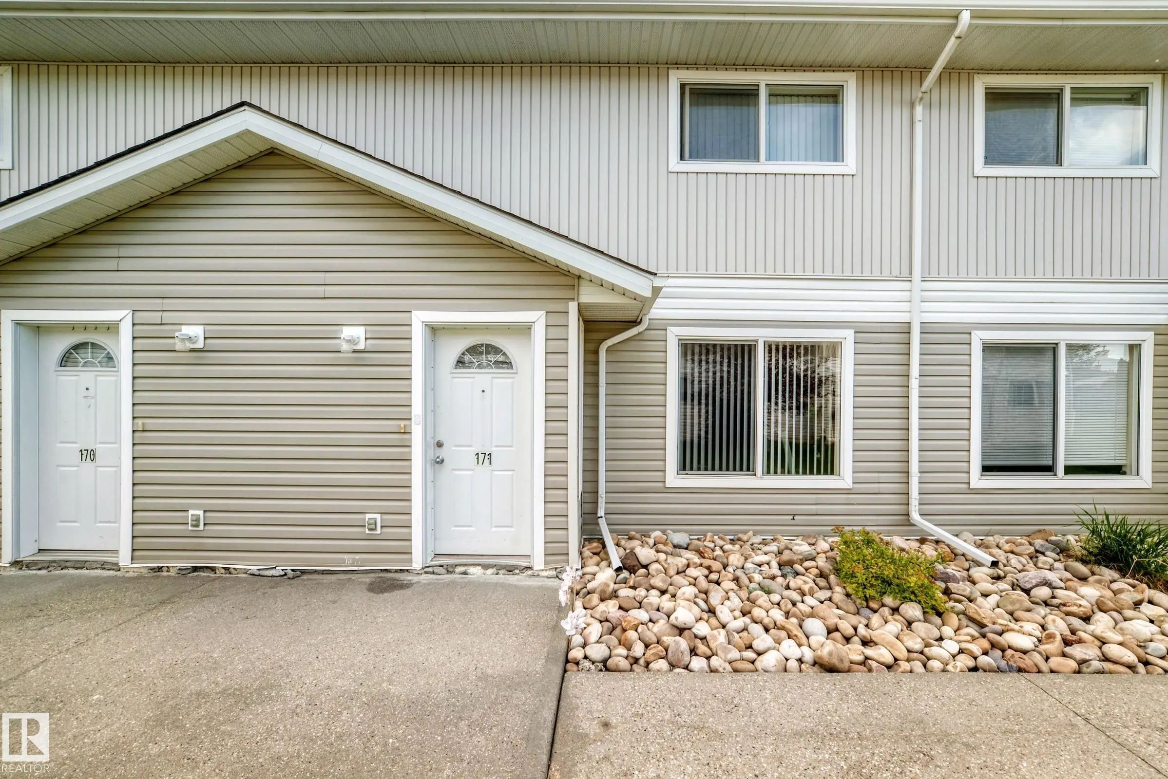 Leduc Condo / Townhouse Home for Sale 